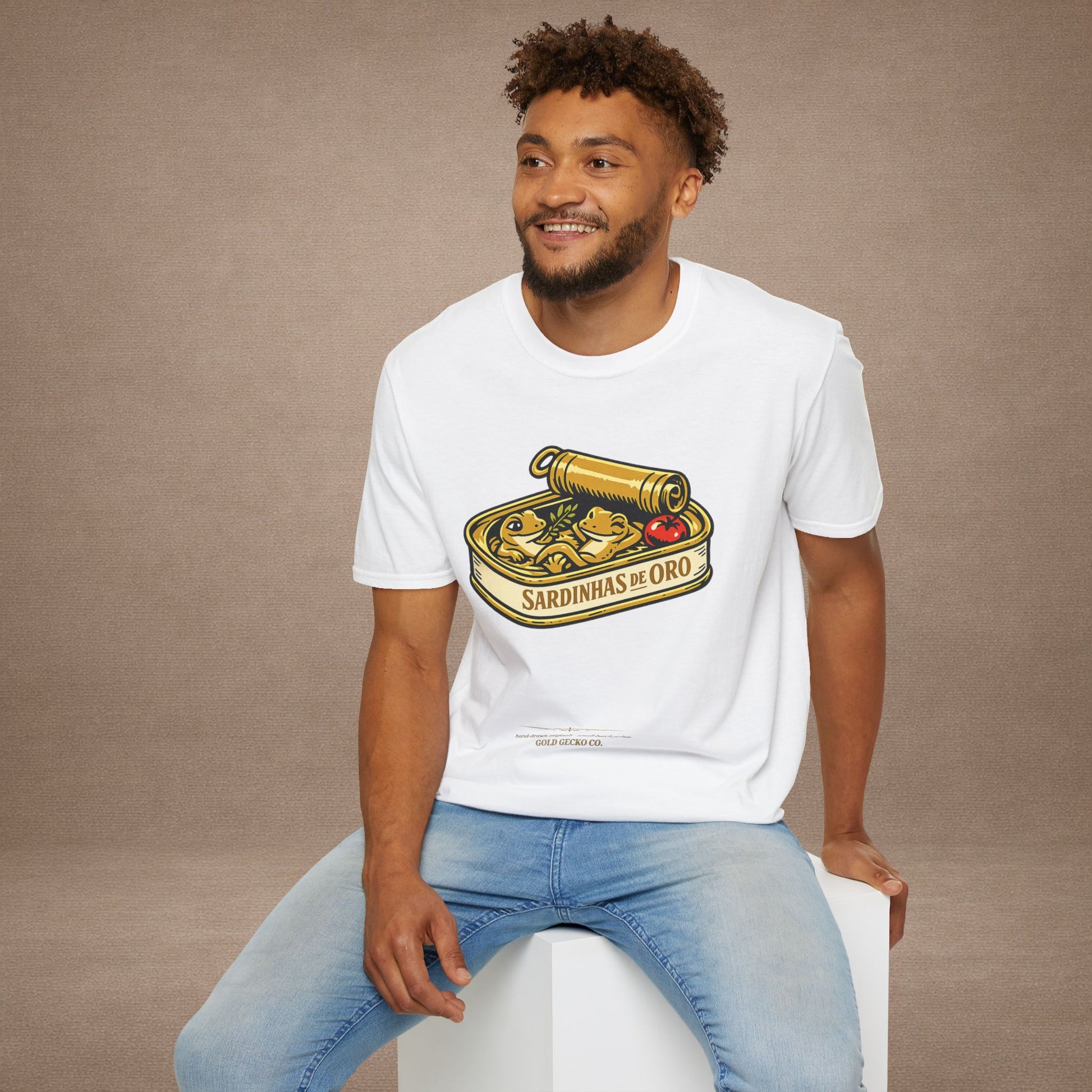 Sardinhas de Ouro Portuguese fish market graphic t-shirt — Gold Gecko Co.