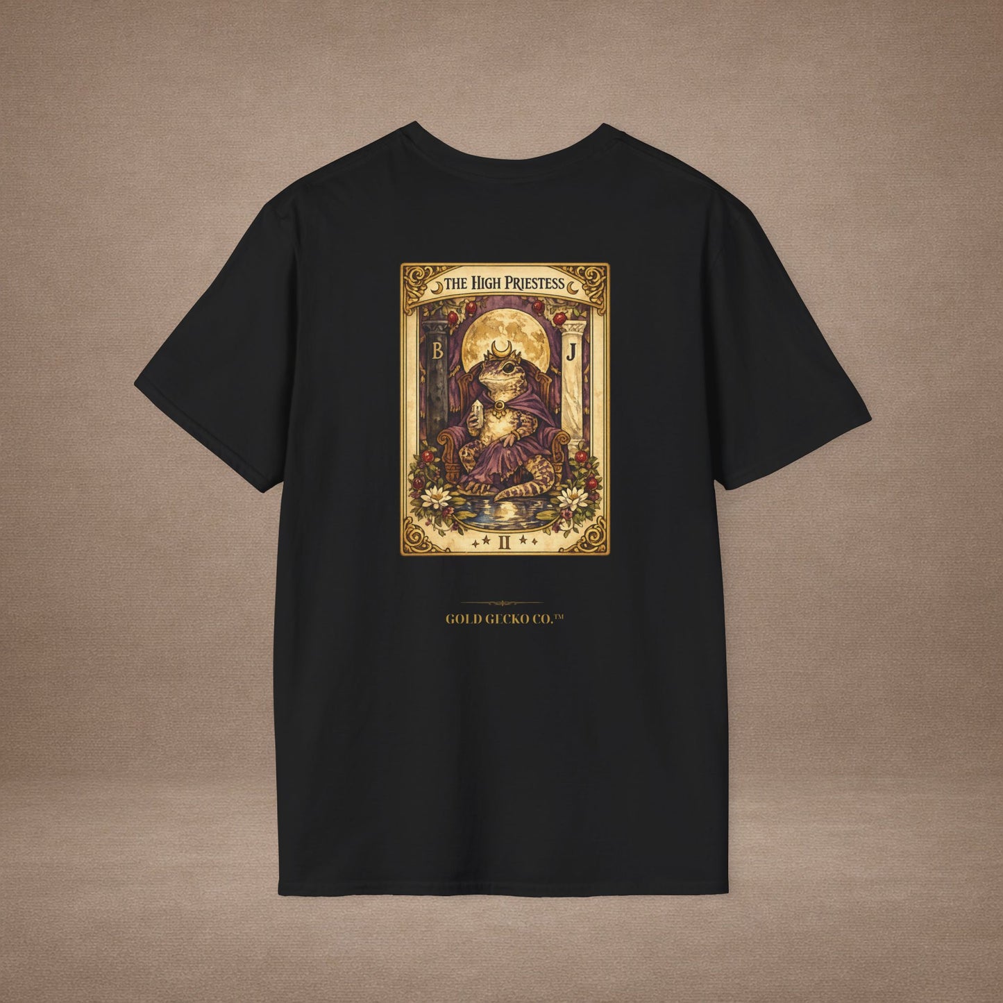 The High Priestess gecko tarot t-shirt · Moon Phase Coven · Gold Gecko Co.