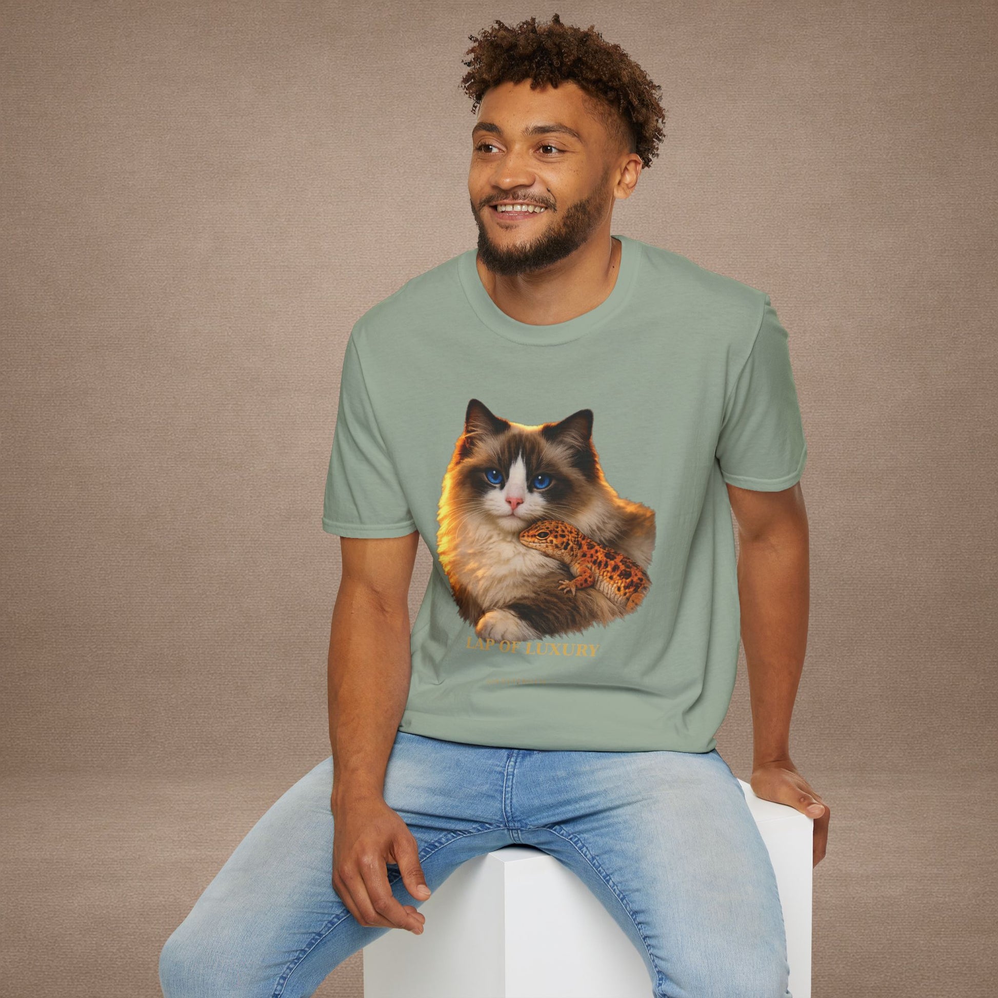 Ragdoll — Lap Of Luxury — photoreal cat breed portraits paired with tiny gecko compani. Gold Gecko Co. Cats & Geckos collection.