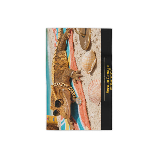 Col2001-05-V1-BT-PrimaPrint-BornToLounge-BeachFullLength-Crested-Realistic-GoldGeckoCo