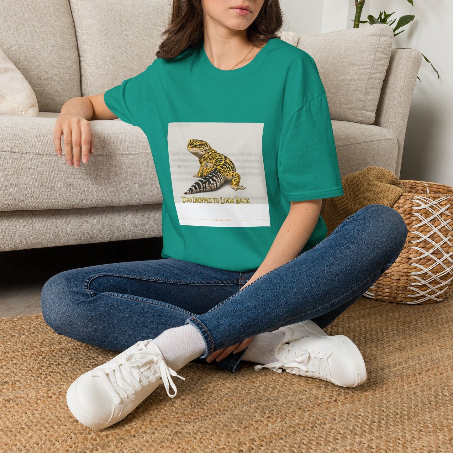 Col1101-7-V1-TS-CC6500-TooDrippedToLookBack-Crested-GoldGeckoCo