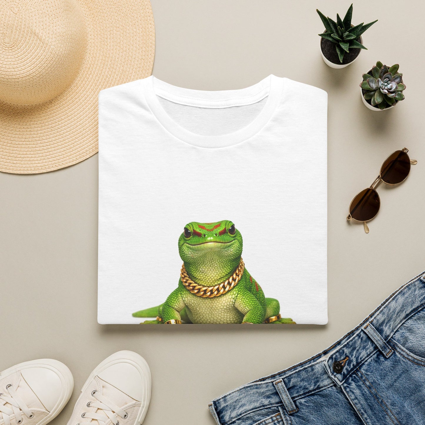 Gold Gecko Co.™ | Portrait | Day Gecko | Comfort Colors 6500