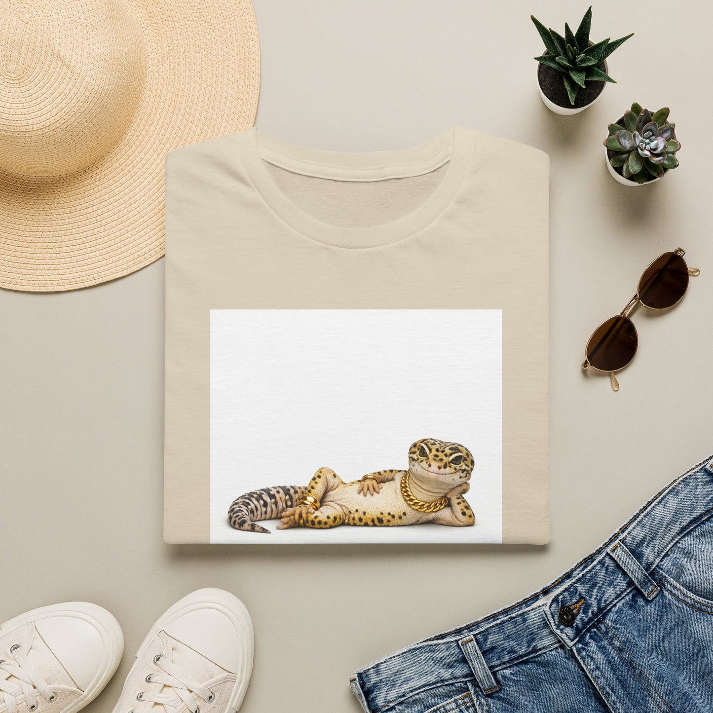 Gold Gecko Co.™ | Lounging | Leopard Gecko | Comfort Colors 6500