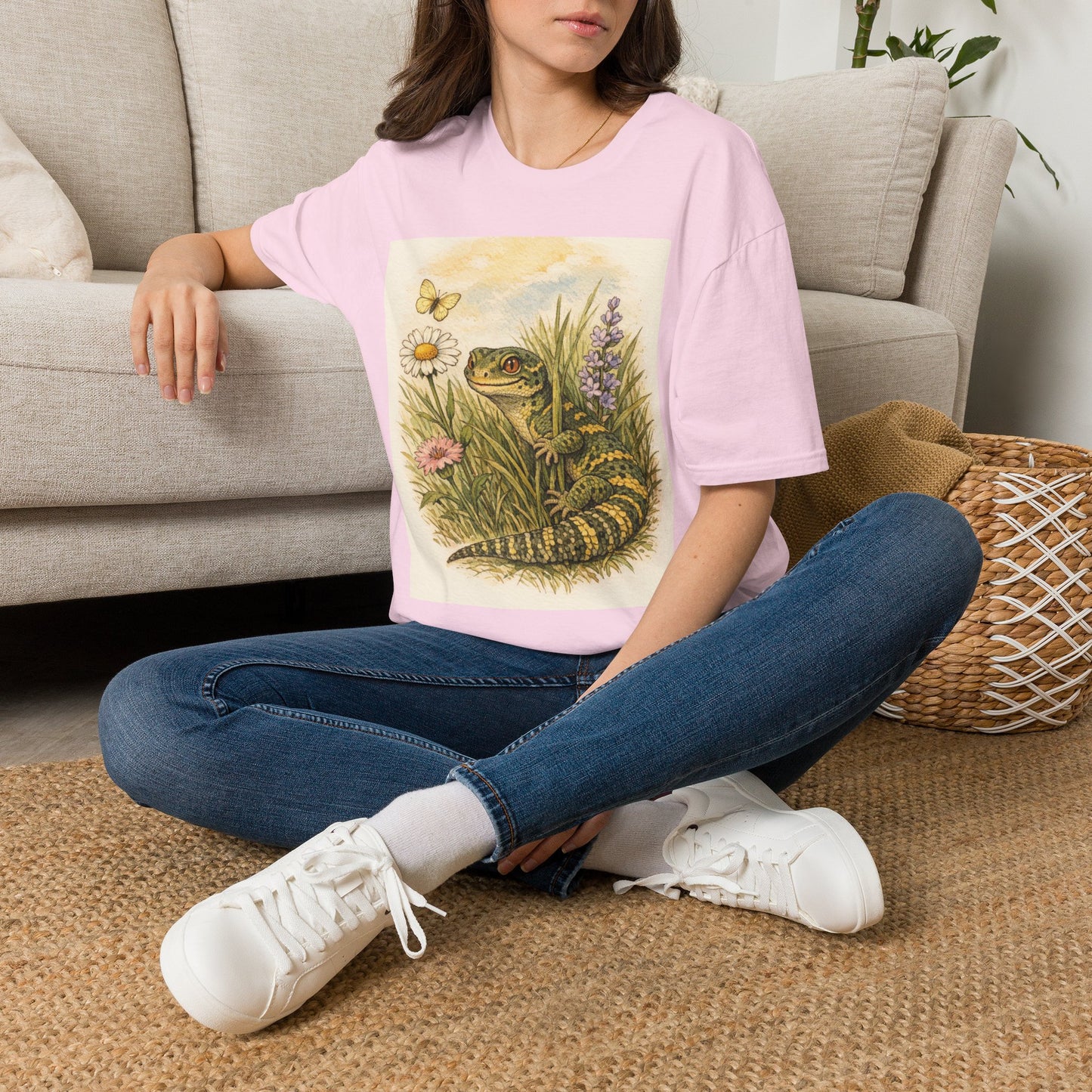 Field of Wildflowers cottagecore gecko t-shirt · Garden Gecko · Gold Gecko Co.
