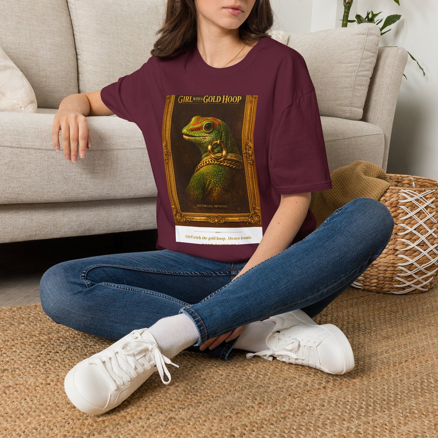Col1119-7-V1-TS-CC6500-GoldHoopGirl-Crested-GoldGeckoCo