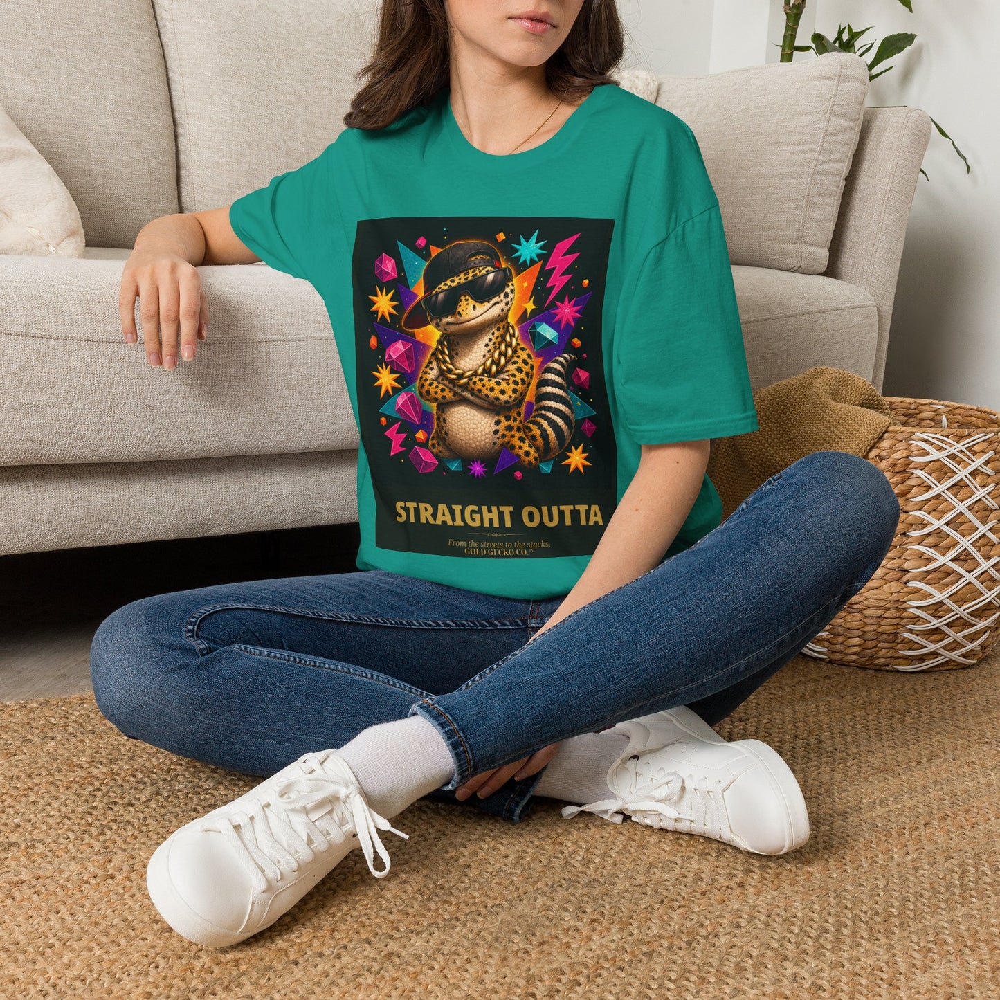 Col1121-02-V3-TS-CC6500-StraightOutta-BoldBlock-GoldGeckoCo