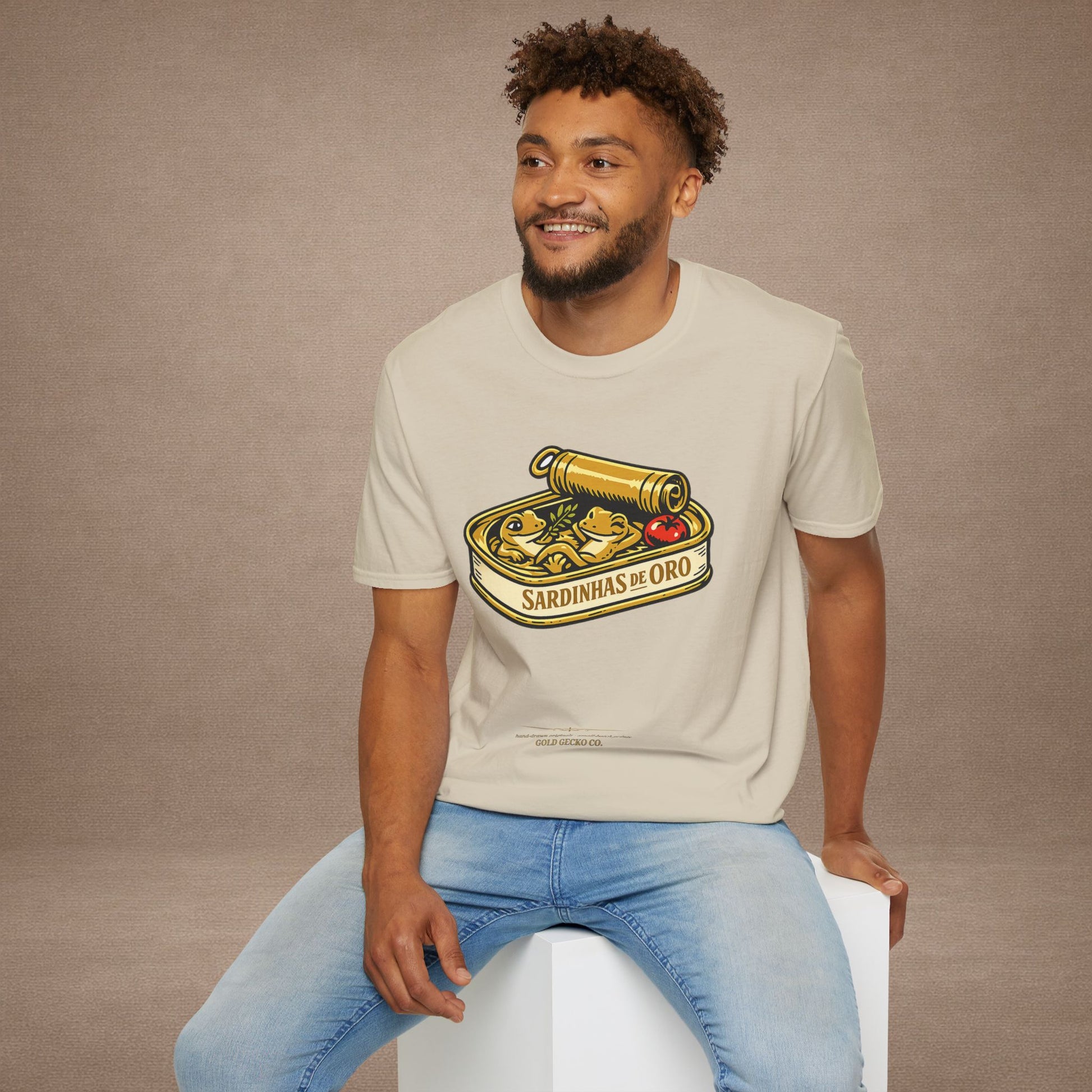 Sardinhas de Ouro Portuguese fish market graphic t-shirt — Gold Gecko Co.