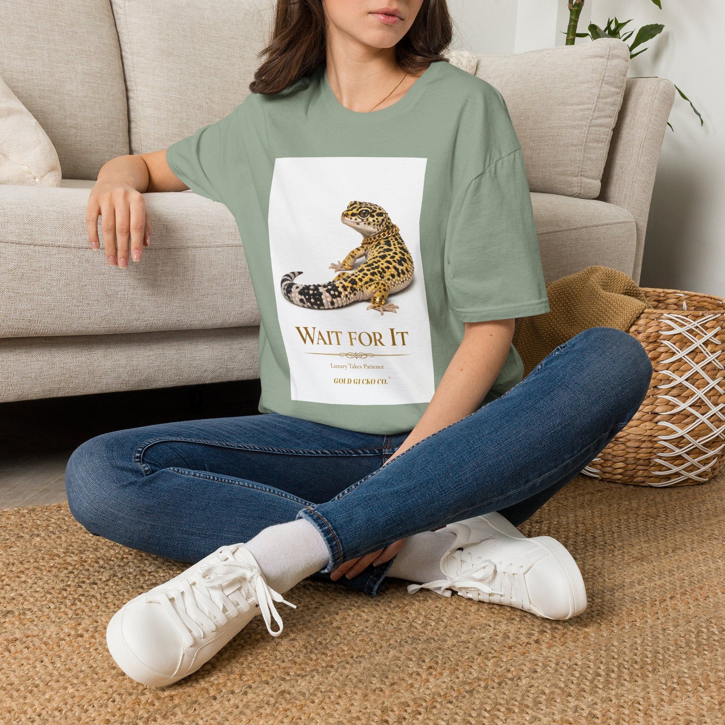 Gold Gecko Co.™ | Side Eye | Leopard Gecko | Comfort Colors 6500