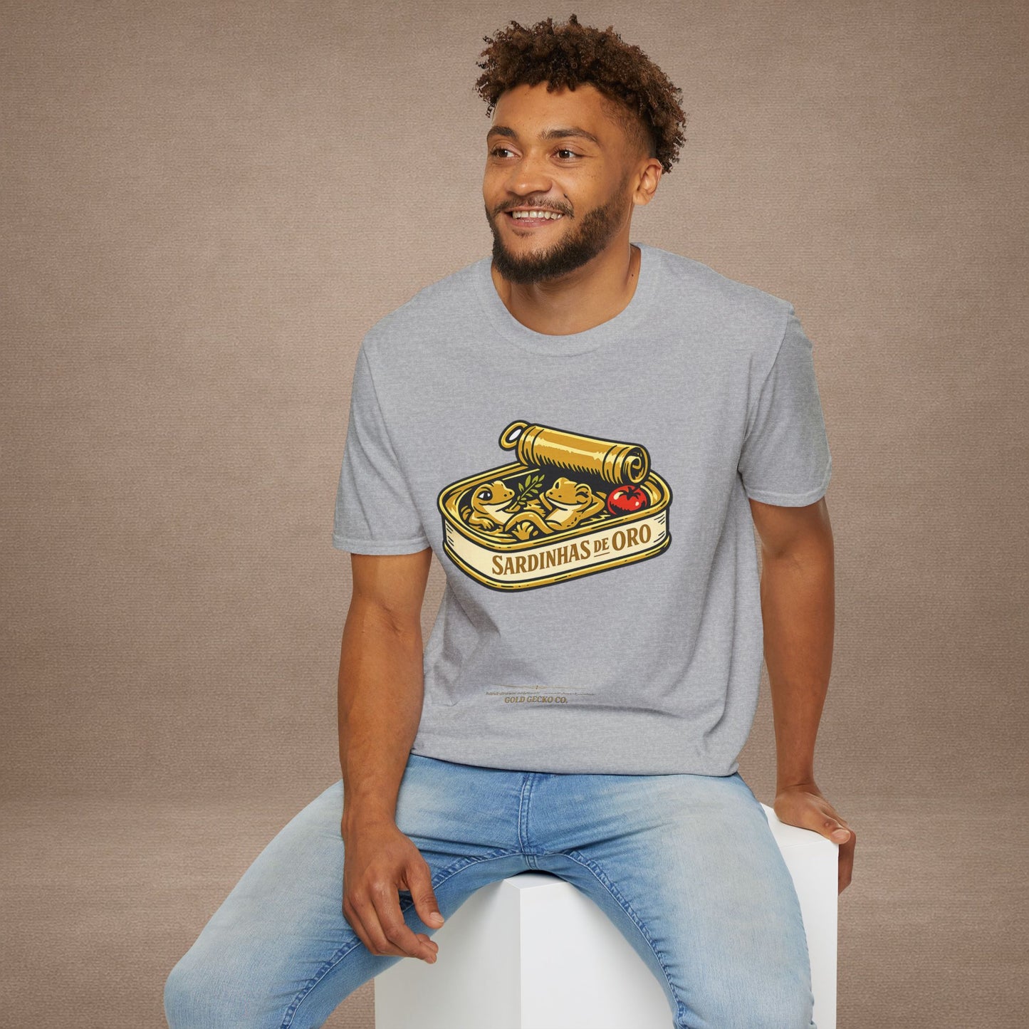 Sardinhas de Ouro Portuguese fish market graphic t-shirt — Gold Gecko Co.