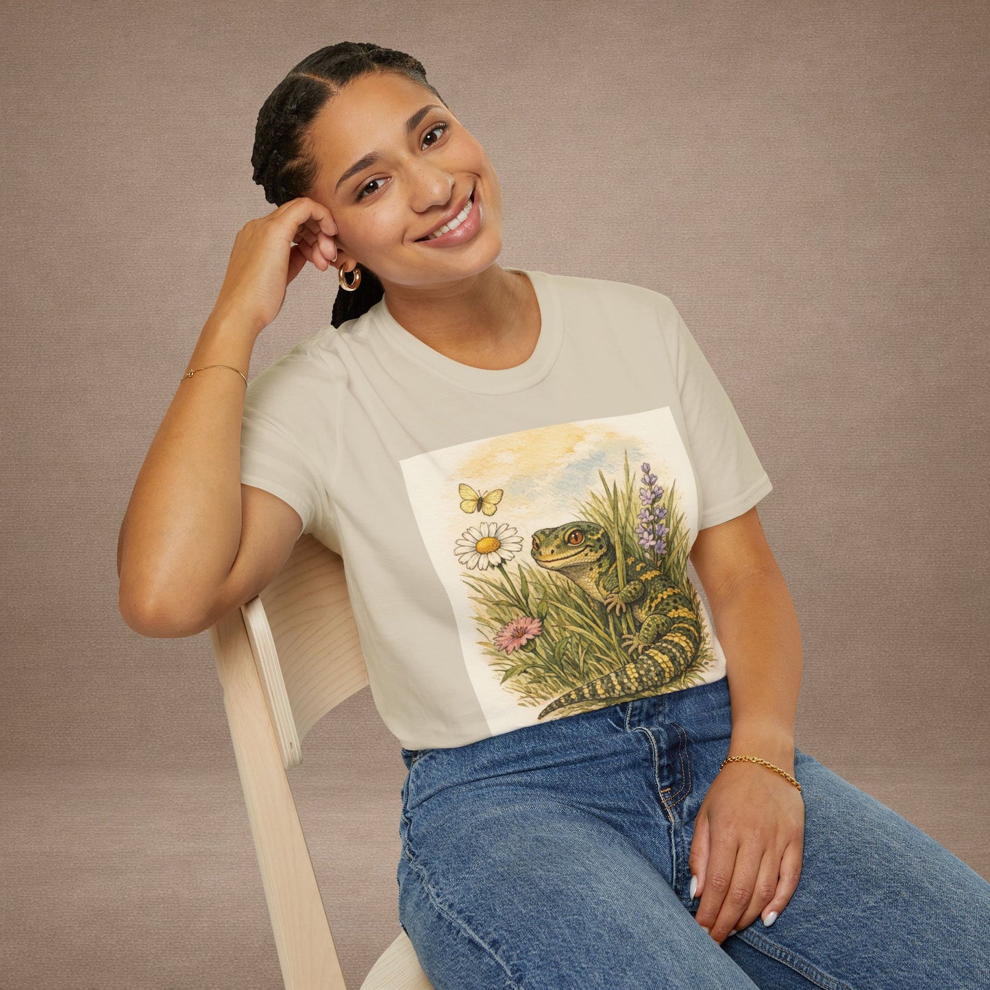 Field of Wildflowers cottagecore gecko t-shirt · Garden Gecko · Gold Gecko Co.