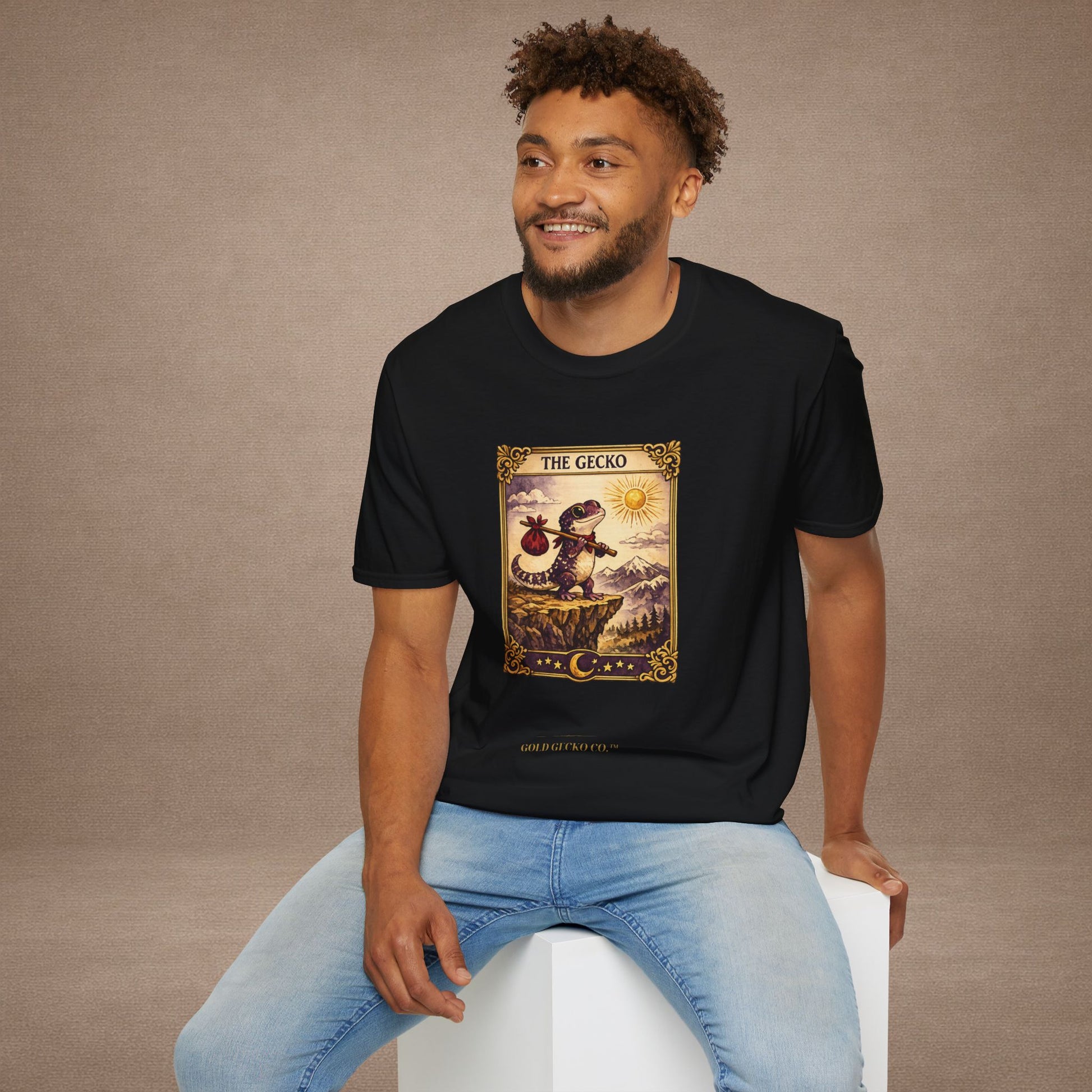 The High Priestess gecko tarot t-shirt · Moon Phase Coven · Gold Gecko Co.