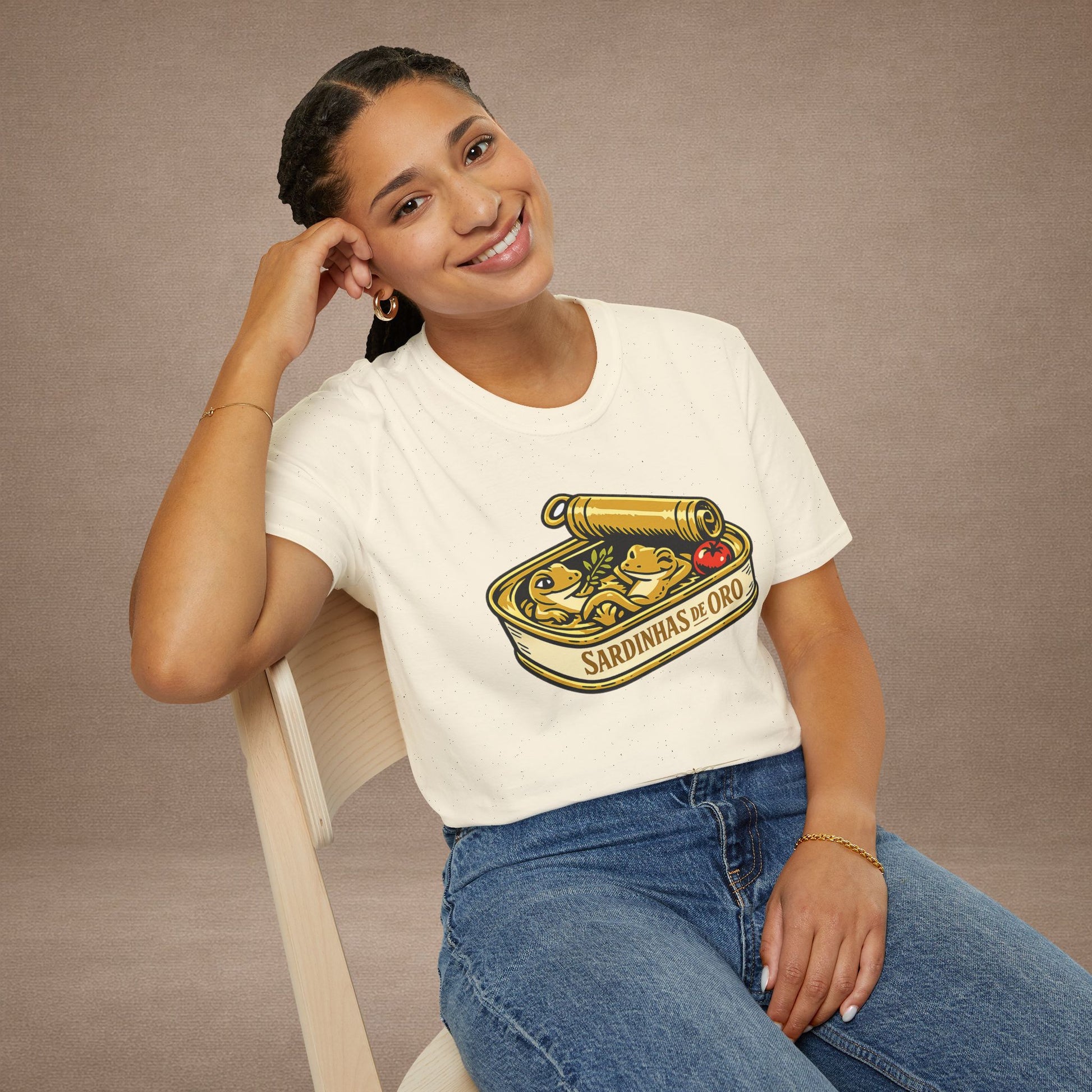 Sardinhas de Ouro Portuguese fish market graphic t-shirt — Gold Gecko Co.
