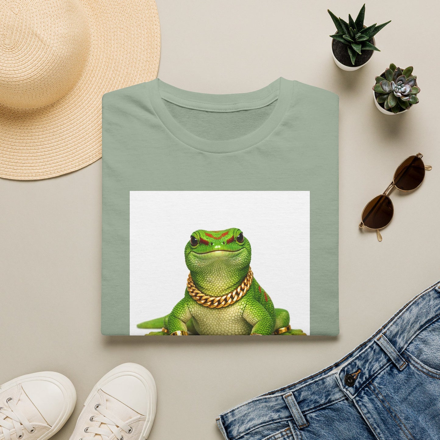 Gold Gecko Co.™ | Portrait | Day Gecko | Comfort Colors 6500