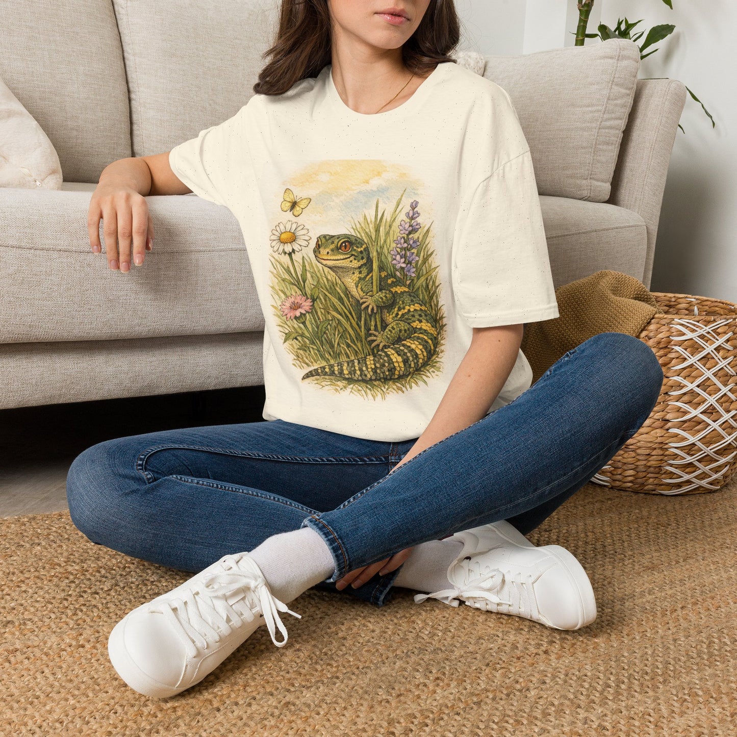 Field of Wildflowers cottagecore gecko t-shirt · Garden Gecko · Gold Gecko Co.