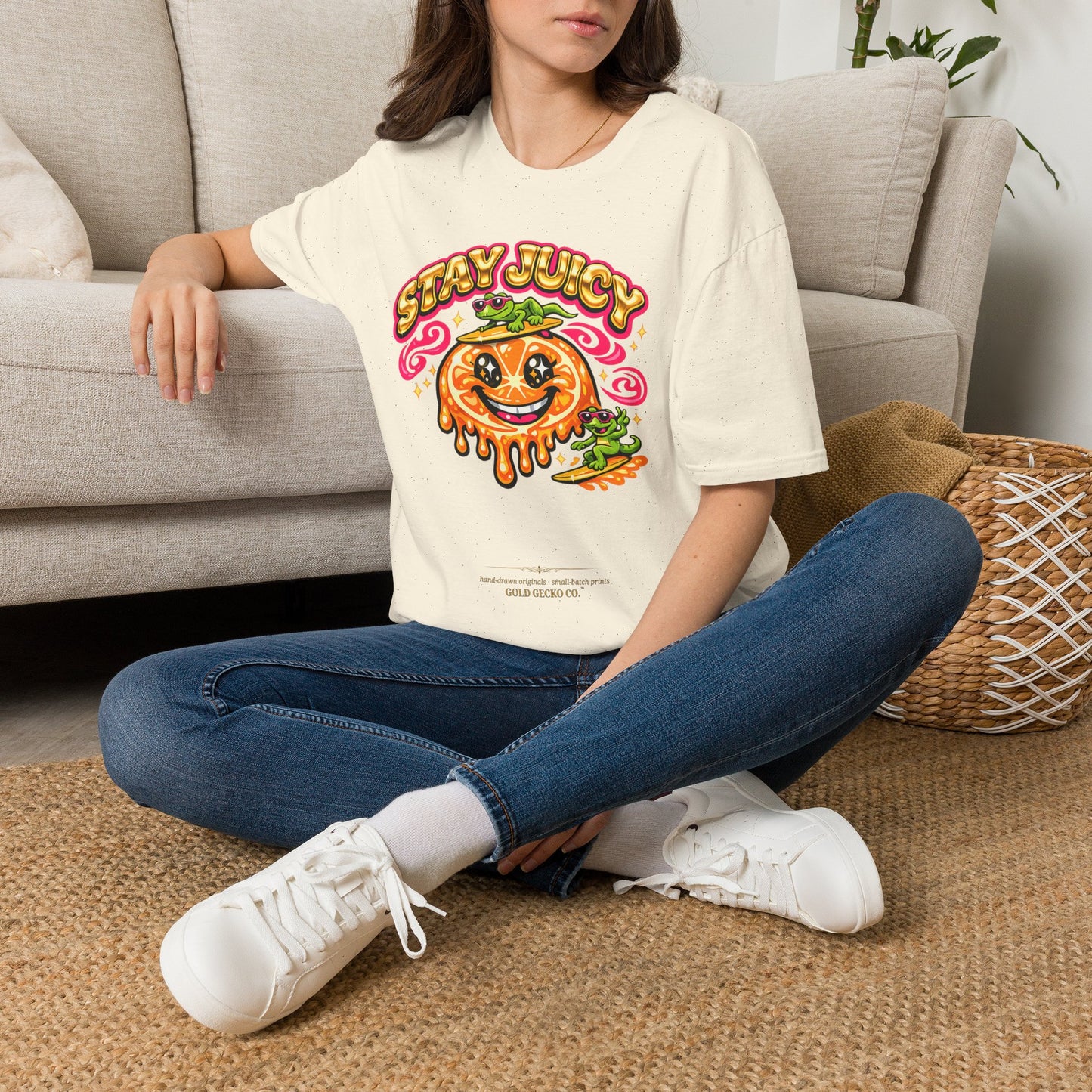 Stay Juicy retro chrome orange & gecko graphic t-shirt — Gold Gecko Co.