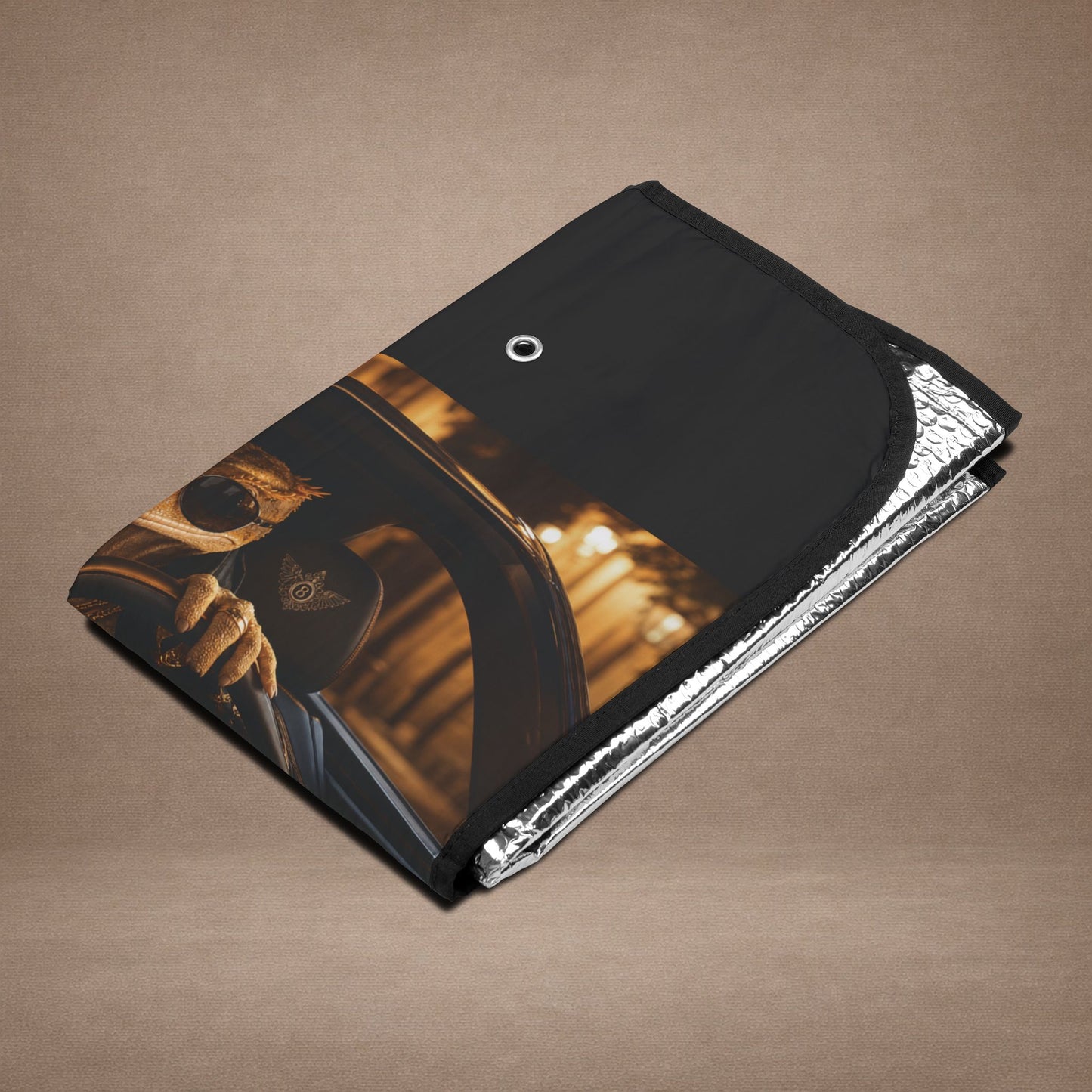 Col3001-2-V1-SS-ArtsAdd-ScaledUpNeverDown-BentleyDash-Crested-Illustrated-GoldGeckoCo