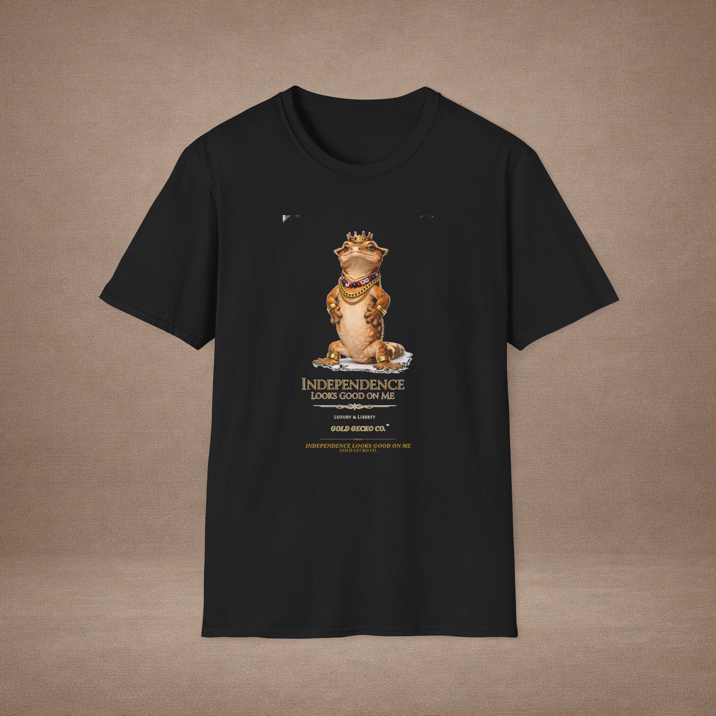 DESIGN #04-4-Independence Looks Good On Me — 4th of July Tee