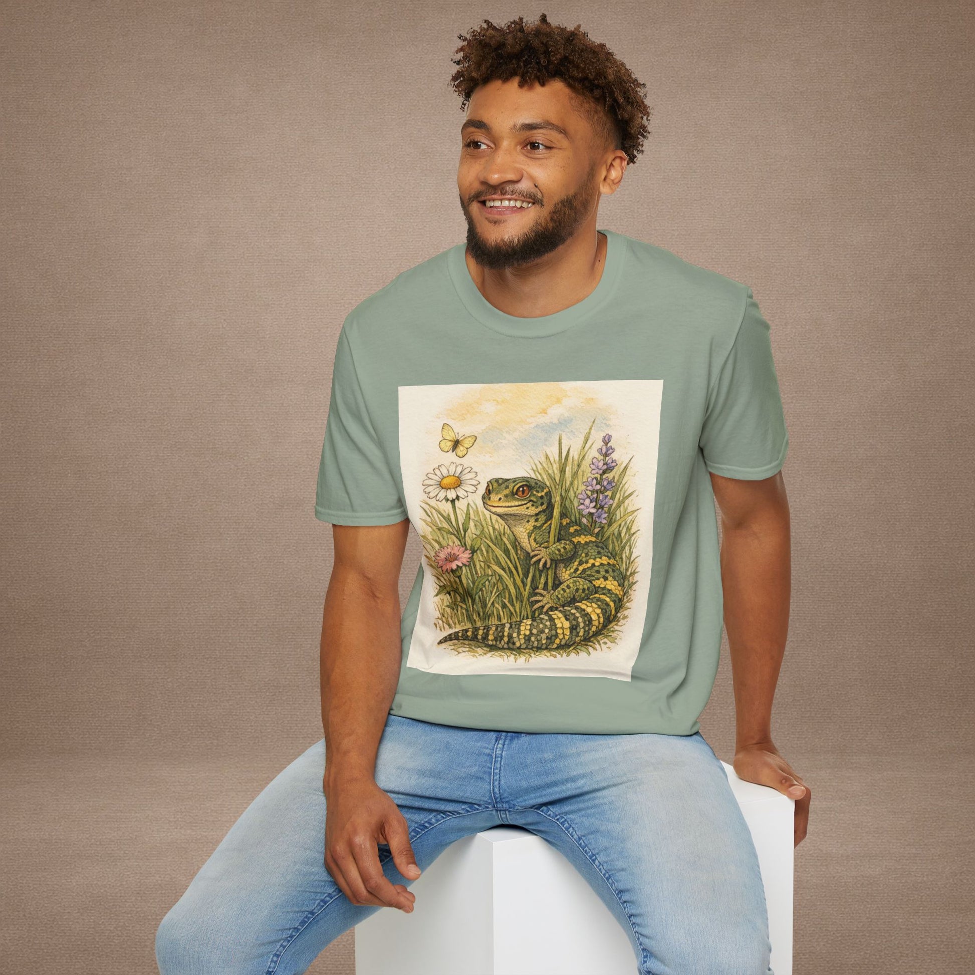 Field of Wildflowers cottagecore gecko t-shirt · Garden Gecko · Gold Gecko Co.