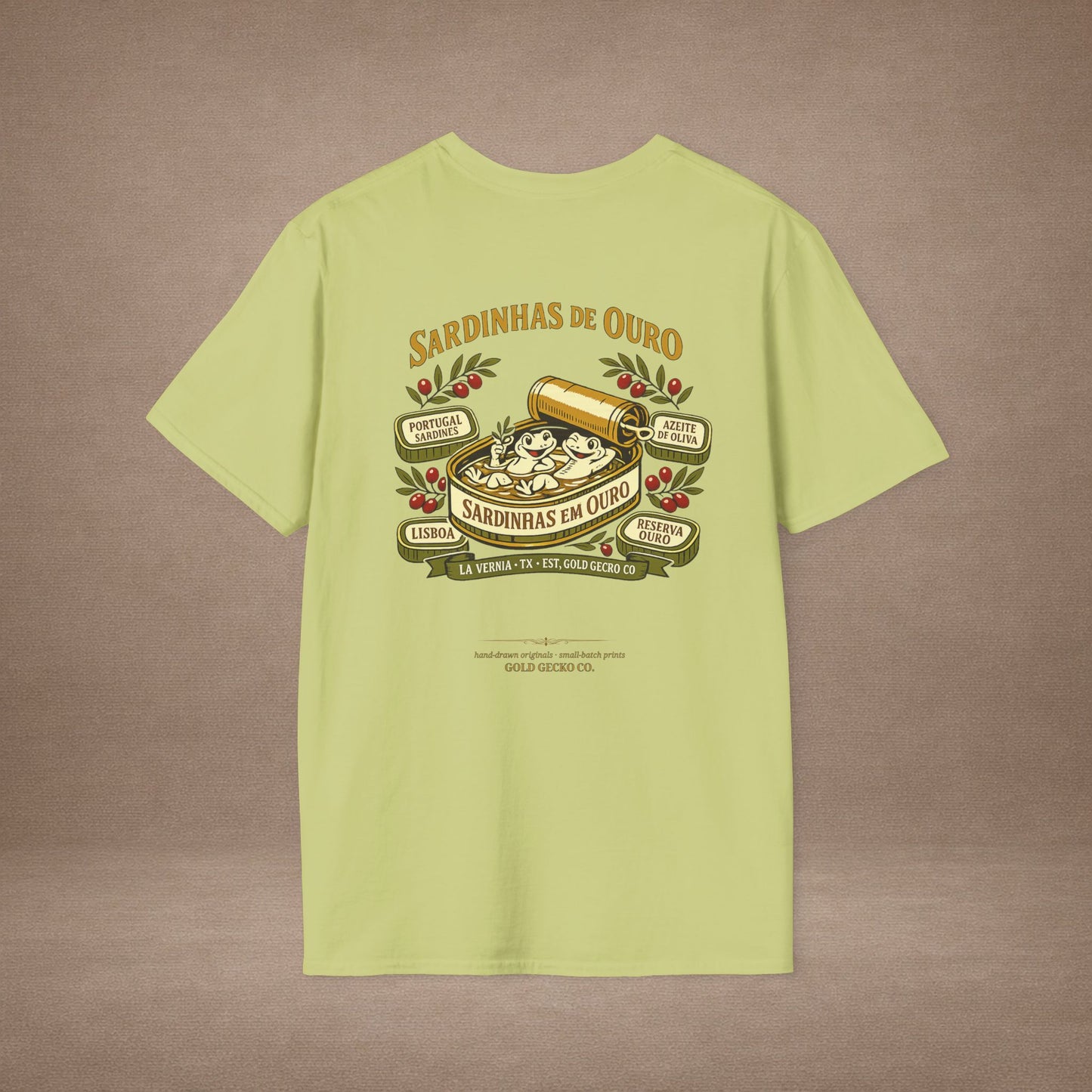 Sardinhas de Ouro Portuguese fish market graphic t-shirt — Gold Gecko Co.