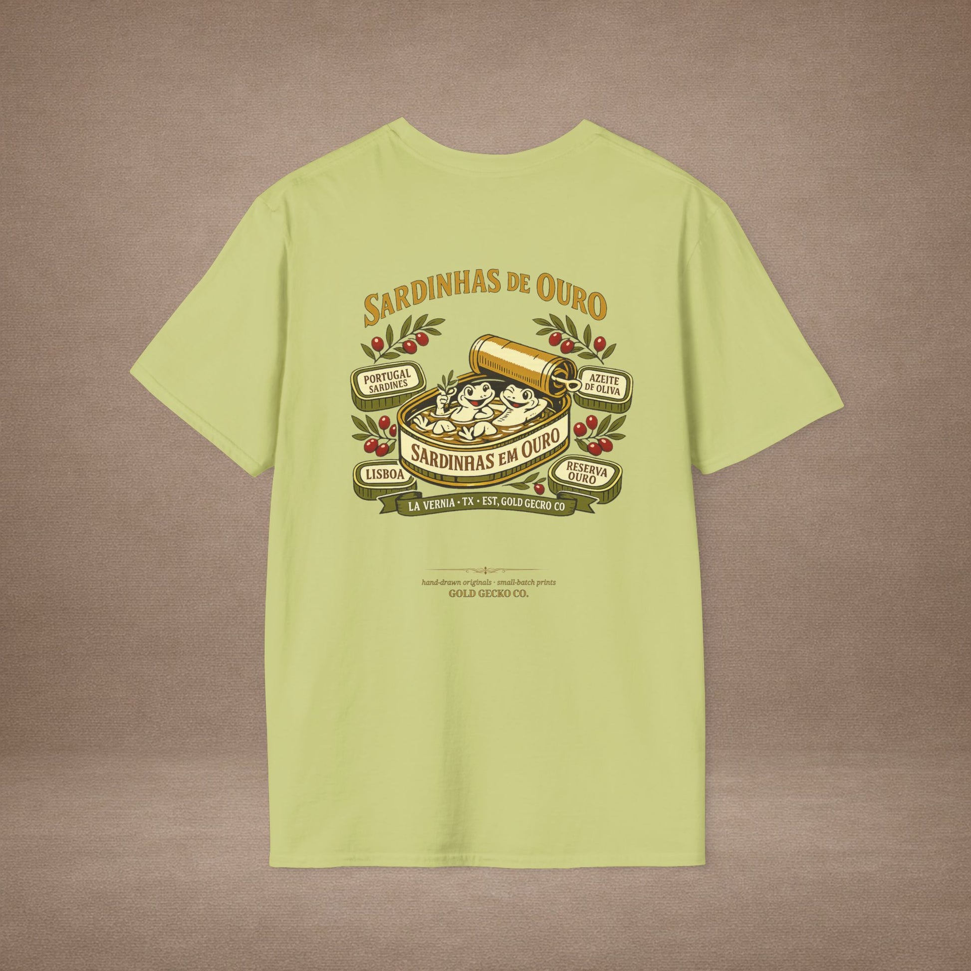 Sardinhas de Ouro Portuguese fish market graphic t-shirt — Gold Gecko Co.