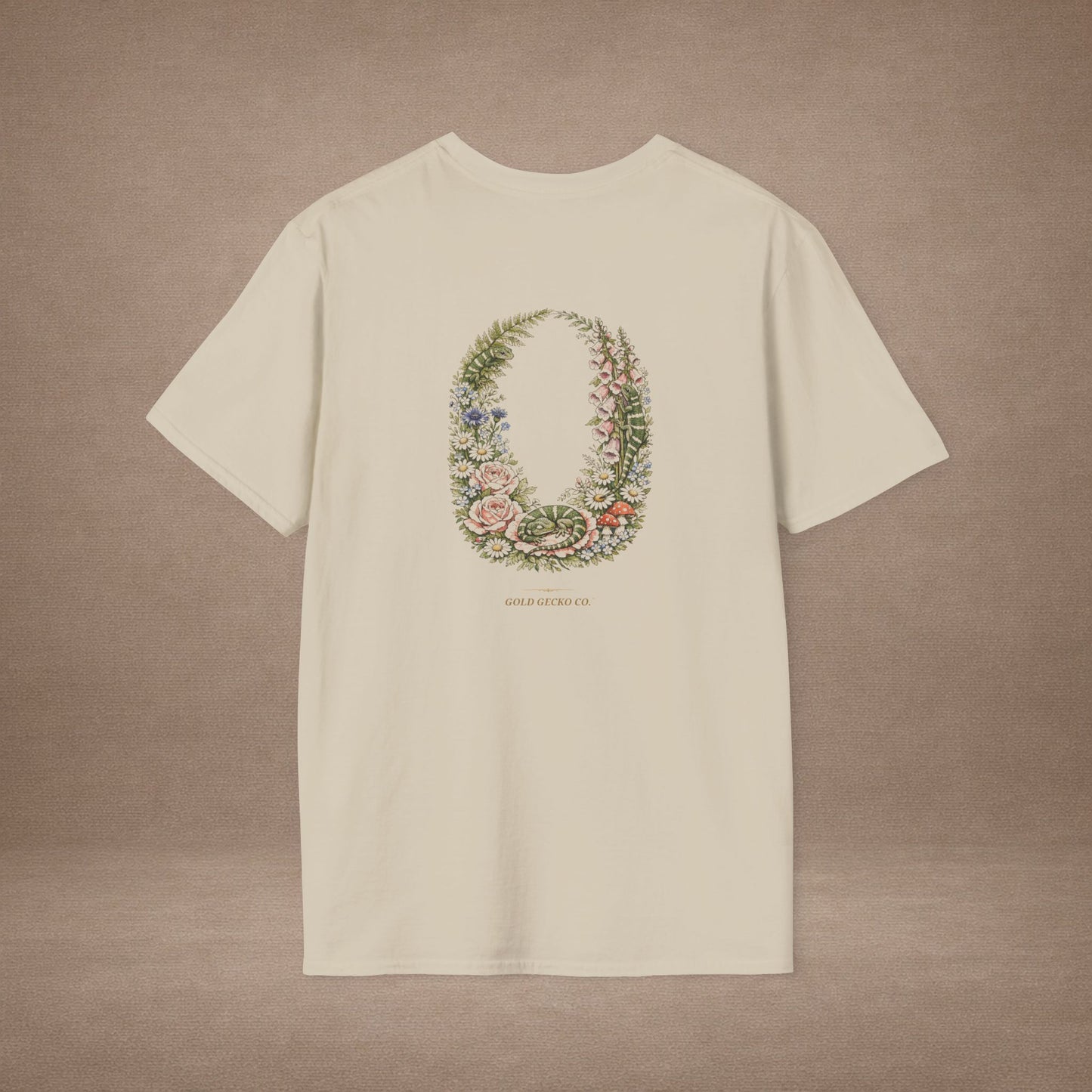 Garden Gecko leopard gecko t-shirt with botanical ferns, mushrooms, and daisies — Gold Gecko Co. cottagecore collection