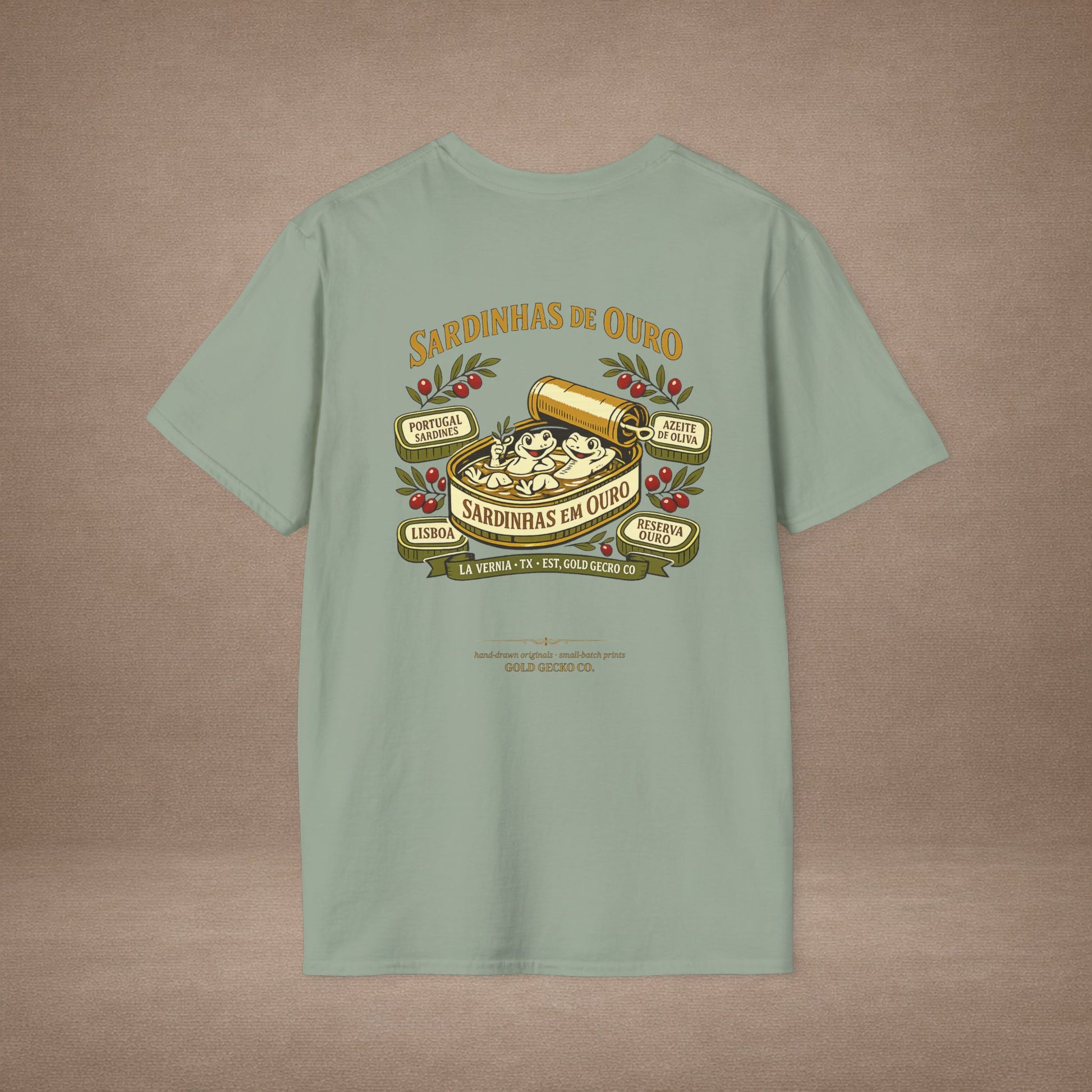 Sardinhas de Ouro Portuguese fish market graphic t-shirt — Gold Gecko Co.
