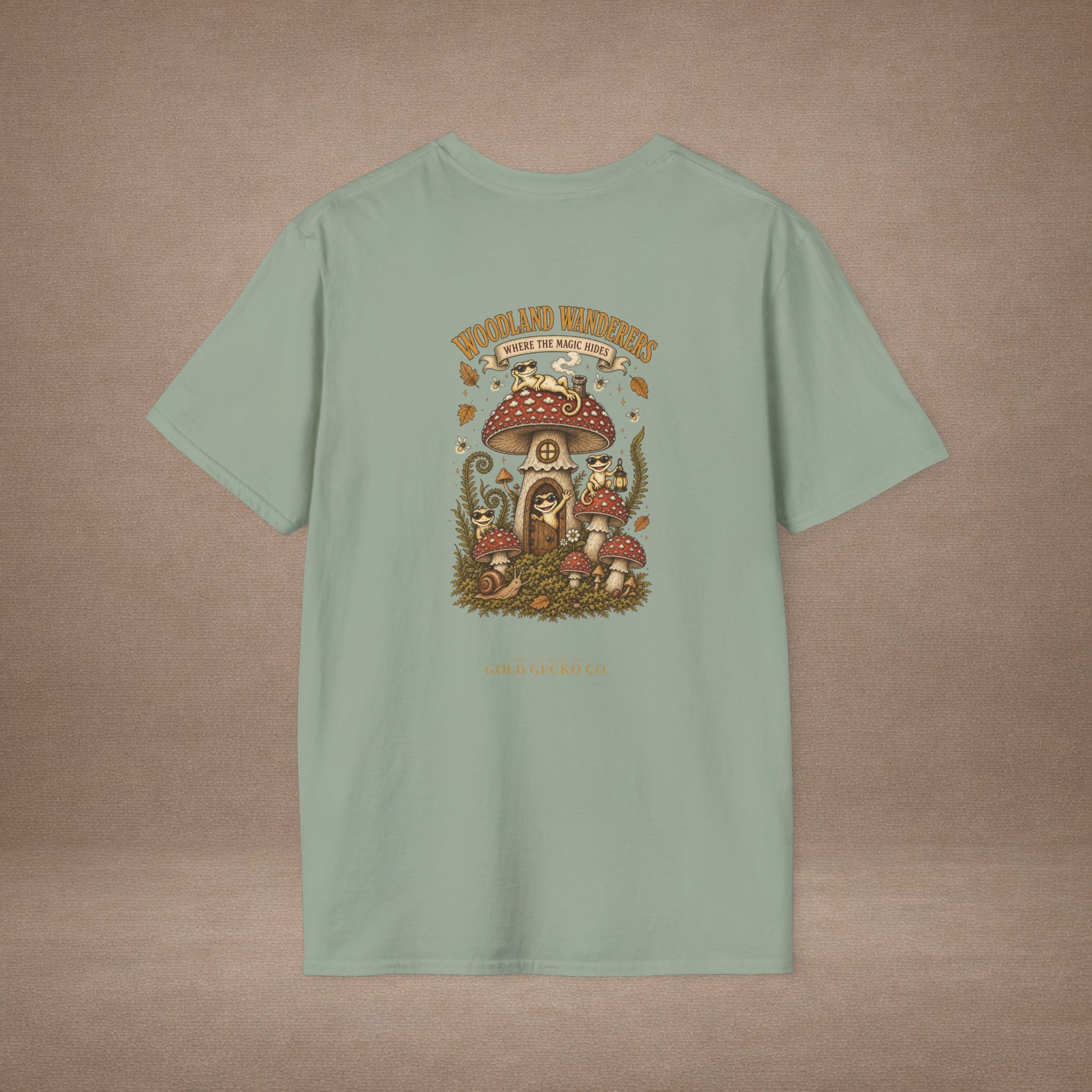 Toadstool Trip cottagecore mushroom & gecko t-shirt — Gold Gecko Co.