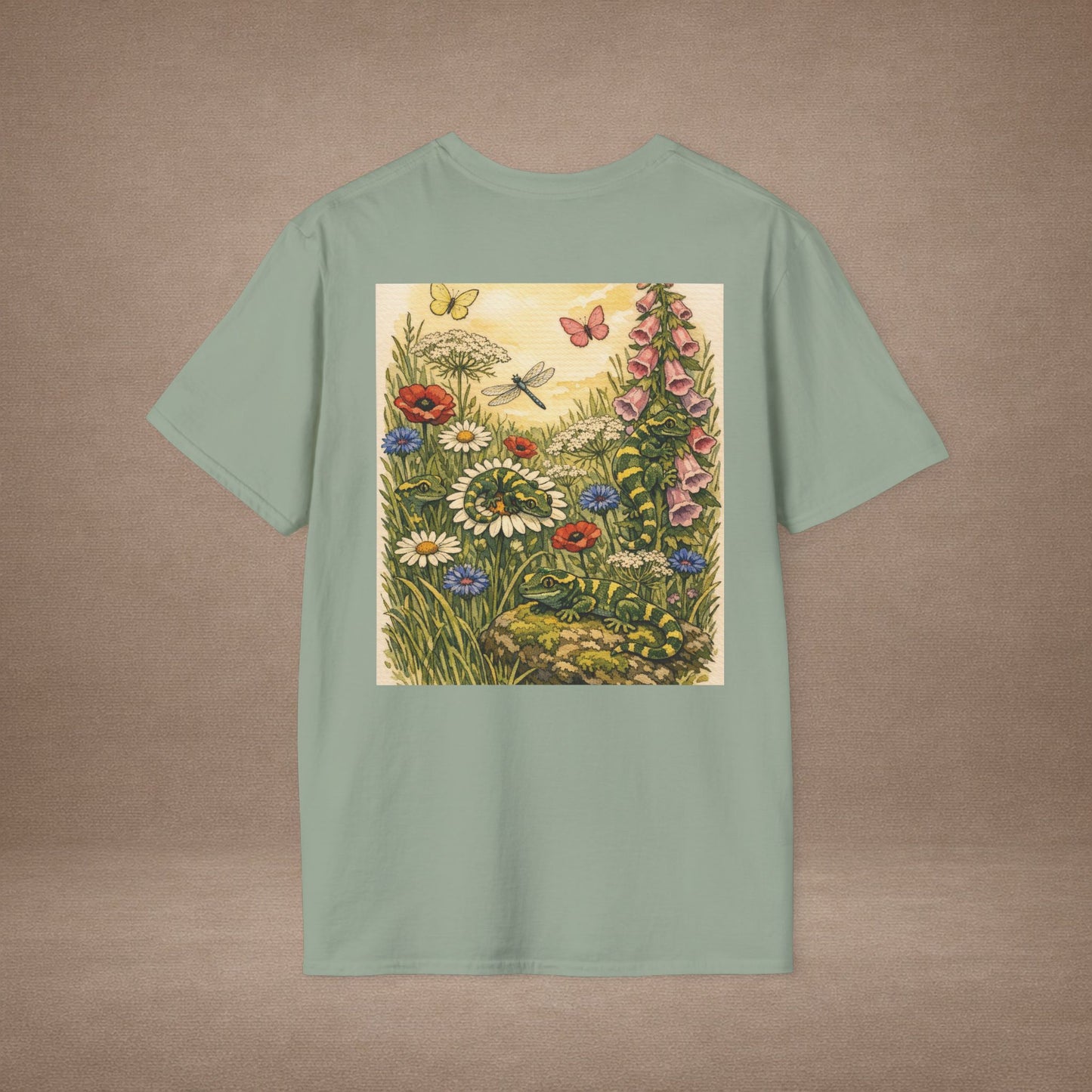 Field of Wildflowers cottagecore gecko t-shirt · Garden Gecko · Gold Gecko Co.