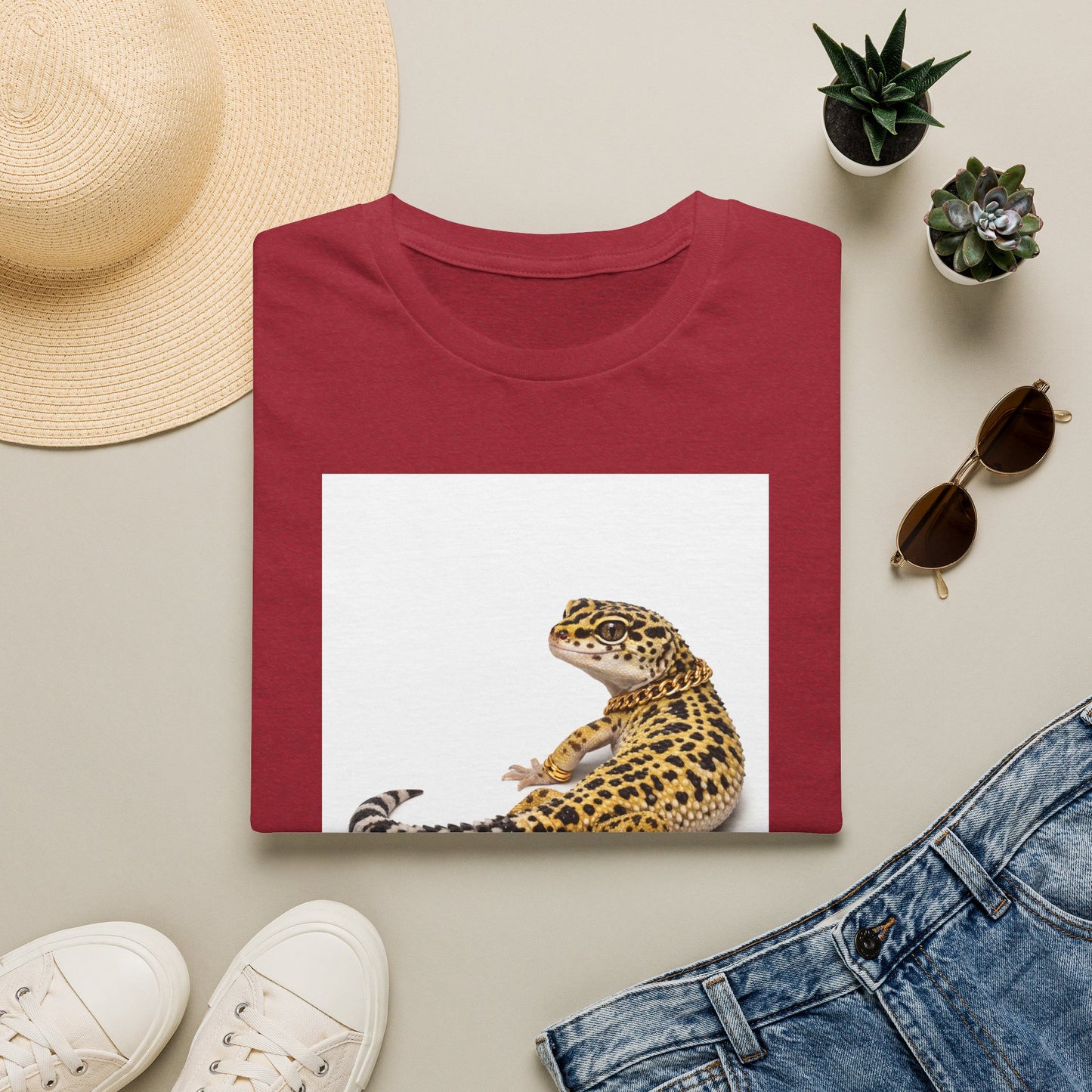 Gold Gecko Co.™ | Side Eye | Leopard Gecko | Comfort Colors 6500