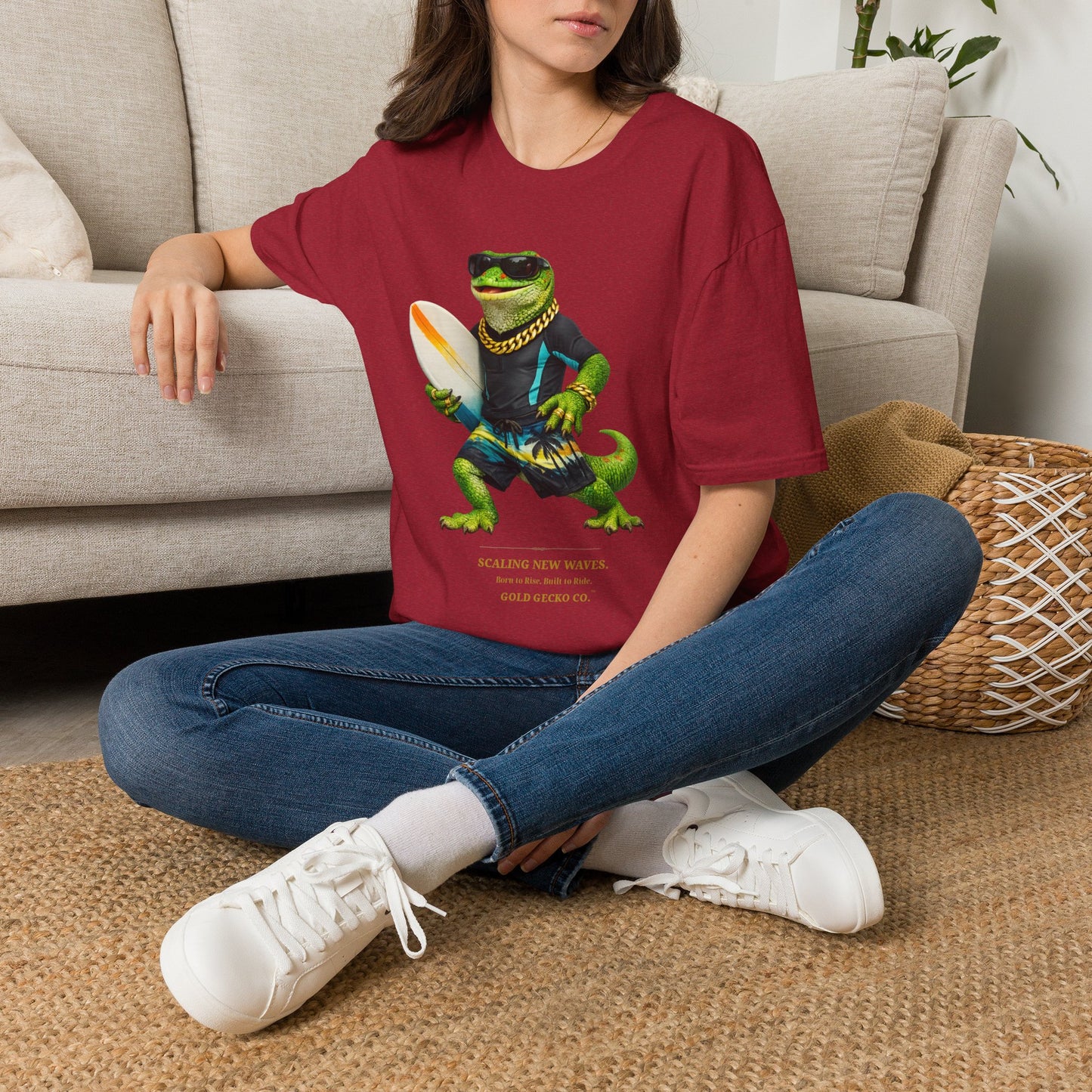 Gold Gecko Co.™ | Scaling Waves | Crested Gecko | Comfort Colors 6500