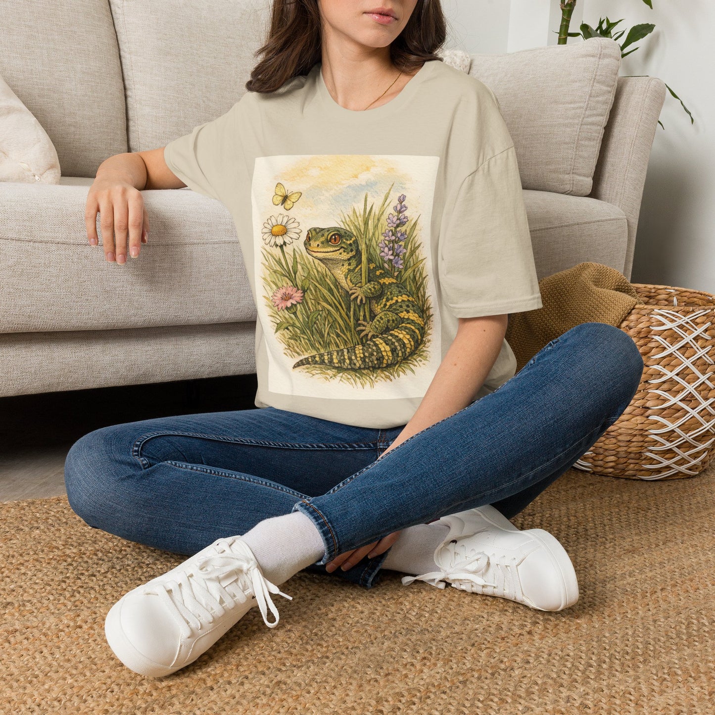 Field of Wildflowers cottagecore gecko t-shirt · Garden Gecko · Gold Gecko Co.