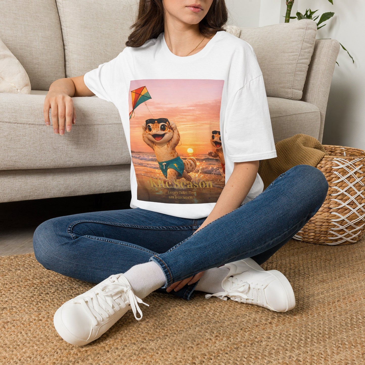 Col1404-02-V2-TS-Gildan64000-KiteSeason-Realistic-GoldGeckoCo