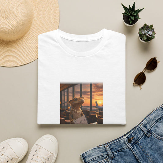 Col1108-15-V1-TS-CC6500-PassportStamped-Crested-GoldGeckoCo