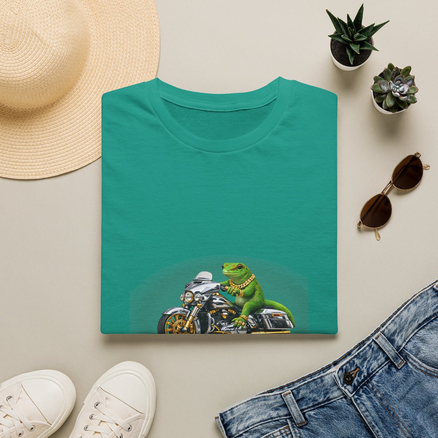 Gold Gecko Co.™ | Day Gecko Bagger | Day Gecko | Comfort Colors 6500