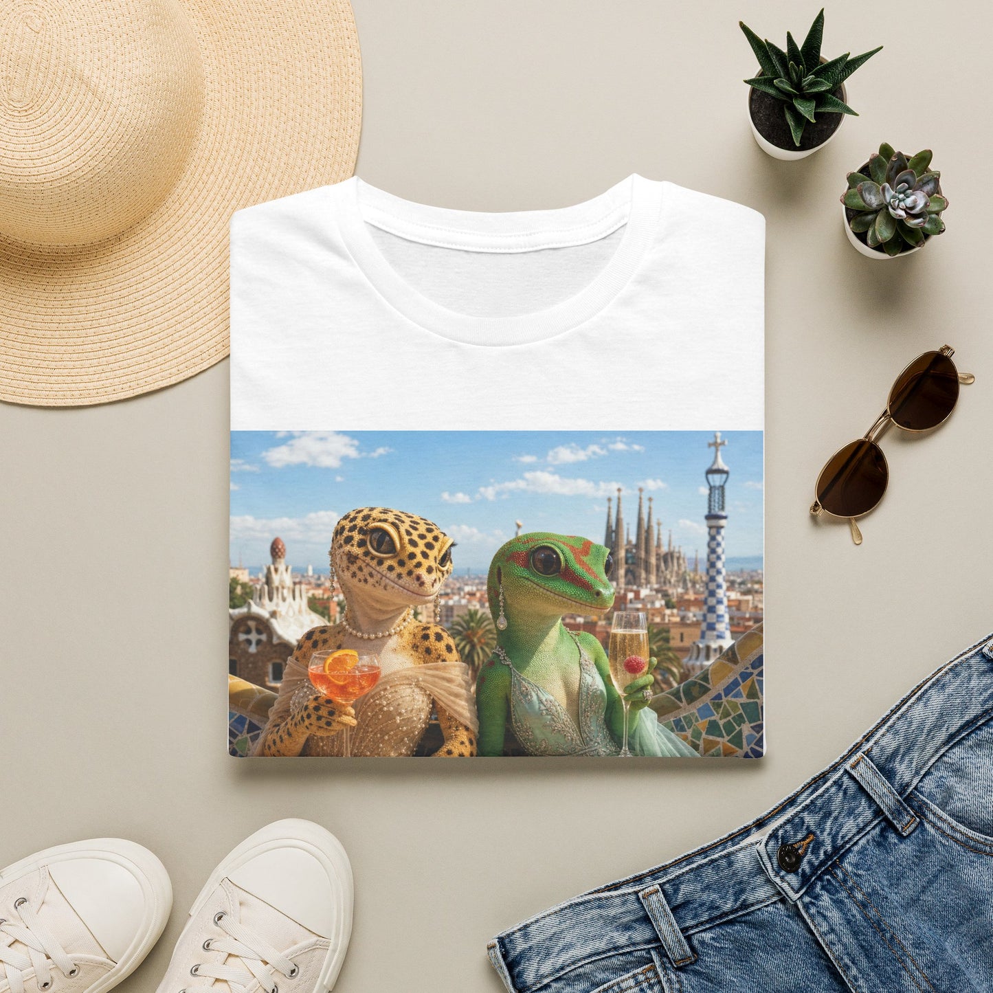 Col1137-02-V9-TS-CC6500-ParkGuell-MosaicHearts-GoldGeckoCo